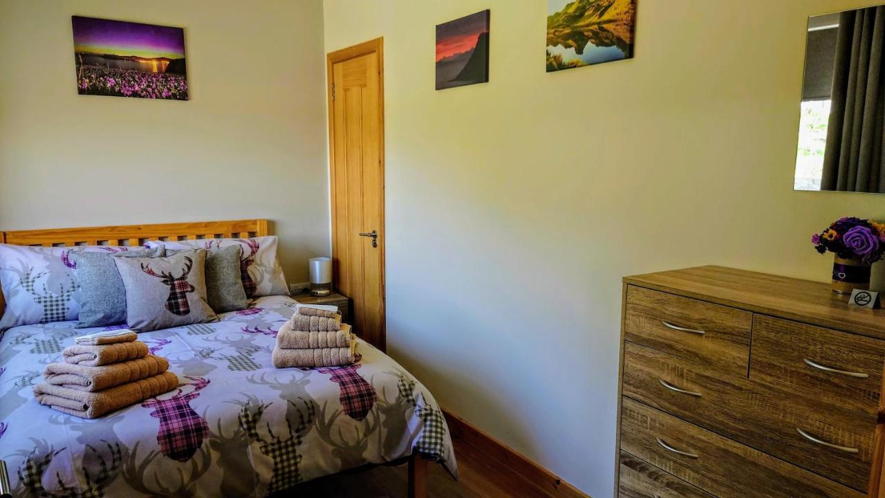 Uig Chalets Idrigill Hill Chalet Exteriör bild